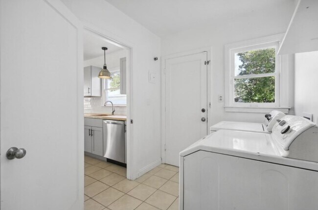 Foto del edificio - 3531 41st St