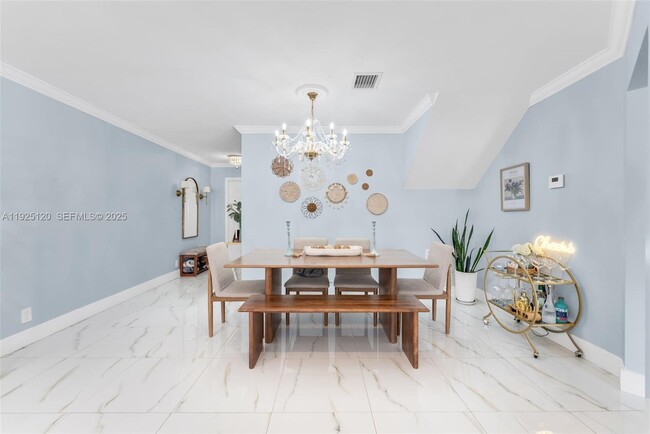 Foto del edificio - 5415 SW 126th Terrace