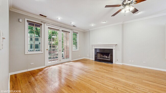 Terrace/Fireplace - 710 W Aldine Ave