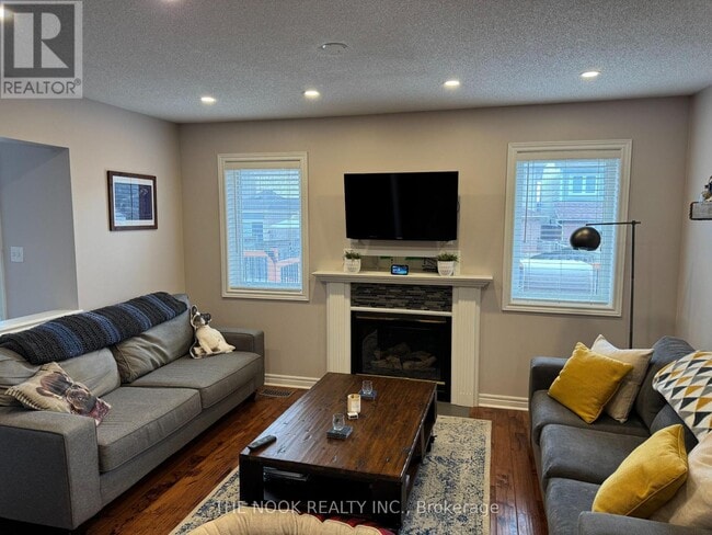 Building Photo - 171 Willowbrook Dr