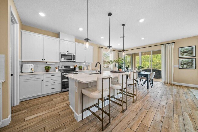 Building Photo - 3916 Southern Vis Lp