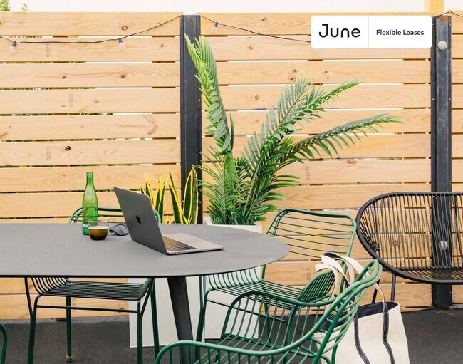 Photo - Vibrant ROOM at The Owens House