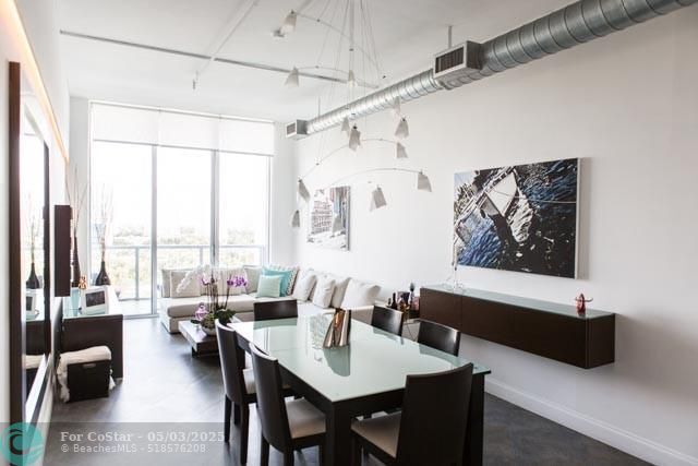 Foto del edificio - 3029 NE 188th St