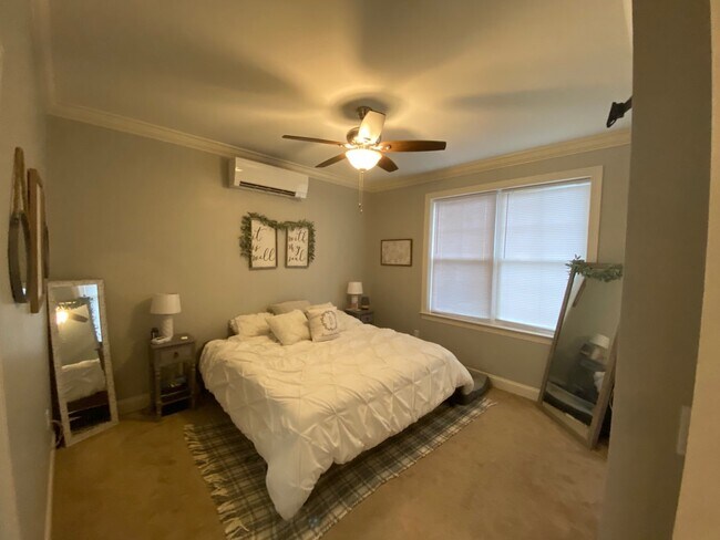 Foto del edificio - 36 Larchmont Ave