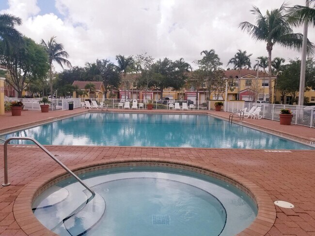 Foto del edificio - 3605 Shoma Dr