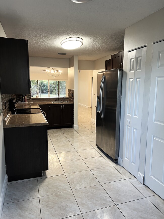 Photo - 1170 Scarborough Pl Townhome