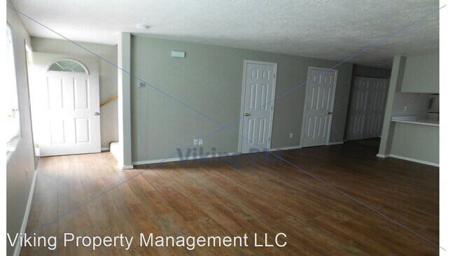 Building Photo - 923-947 NW Claypool St