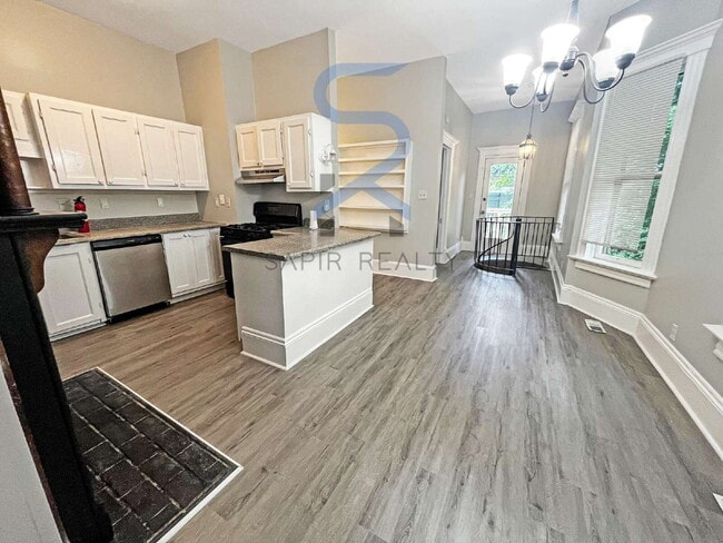 Foto del edificio - Move in before October 31st and get a $250...