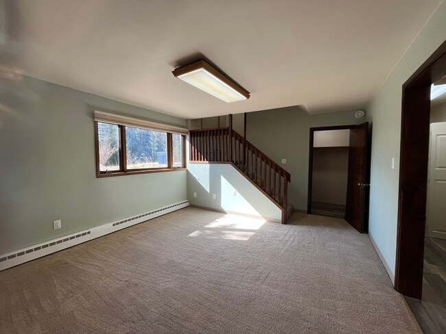 Building Photo - 560 Wigwam Way