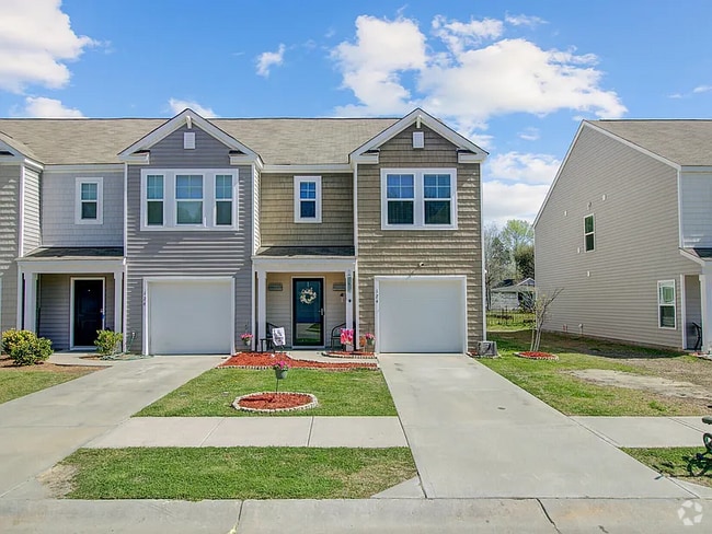 Building Photo - 124 Gaura Ln
