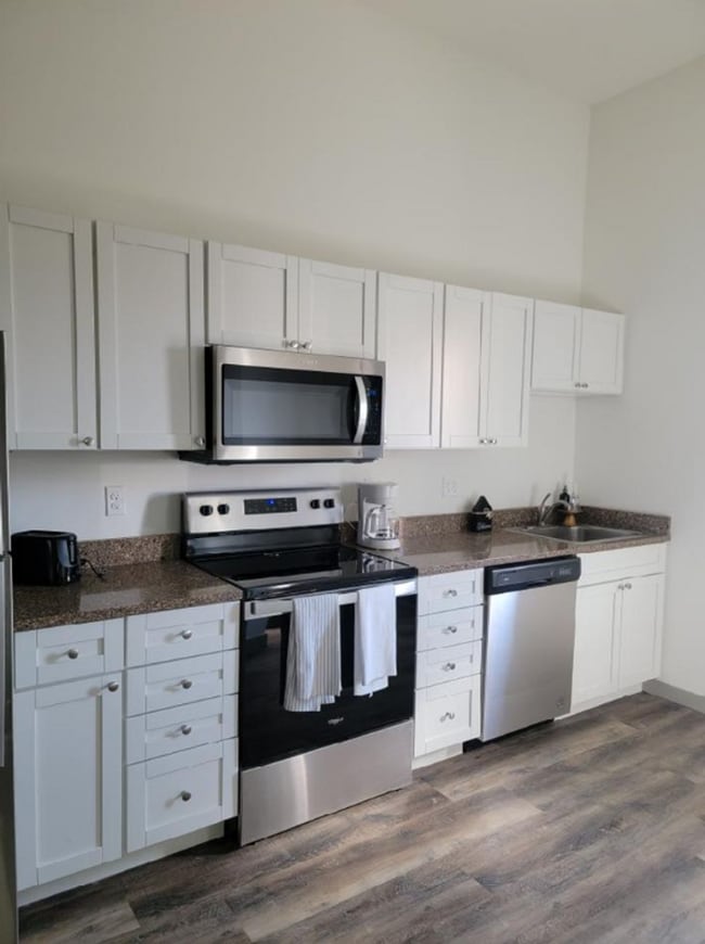Interior Photo - Block 100 Apartments