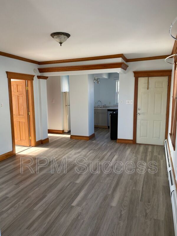 Foto principal - 447 Ash St