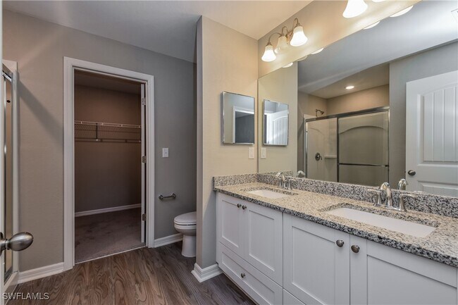 Foto del edificio - 2501 NW 28th Terrace