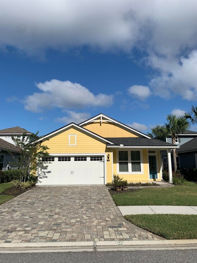Foto principal - 253 Bella Dr
