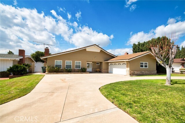 Primary Photo - 4831 Sunnybrook Ave