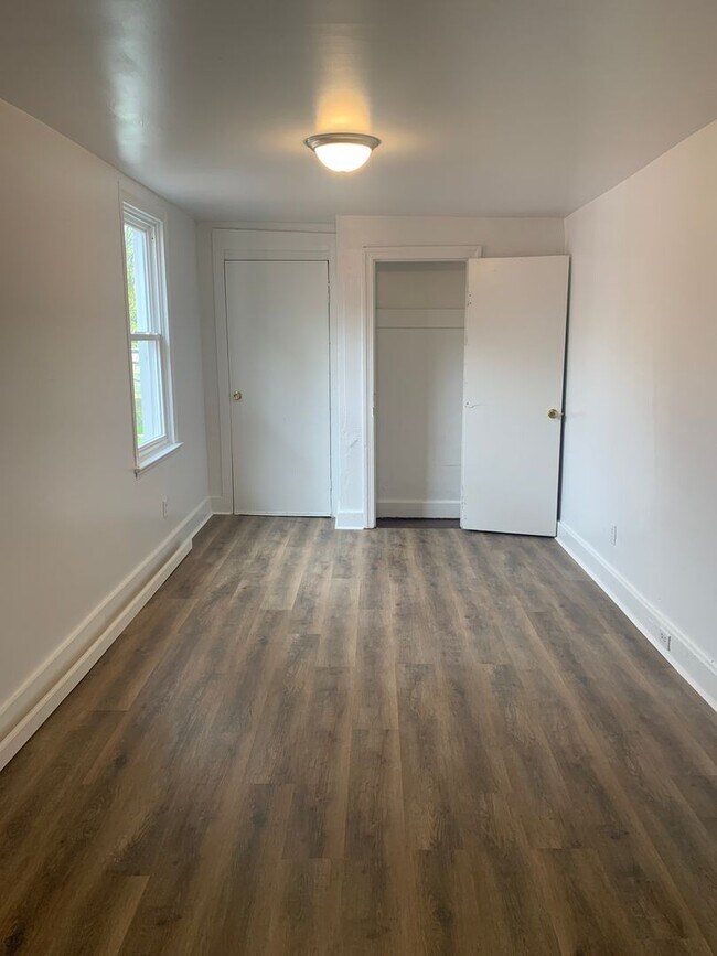 Foto del edificio - Cozy 3 Bedroom House, Yard-York City SD