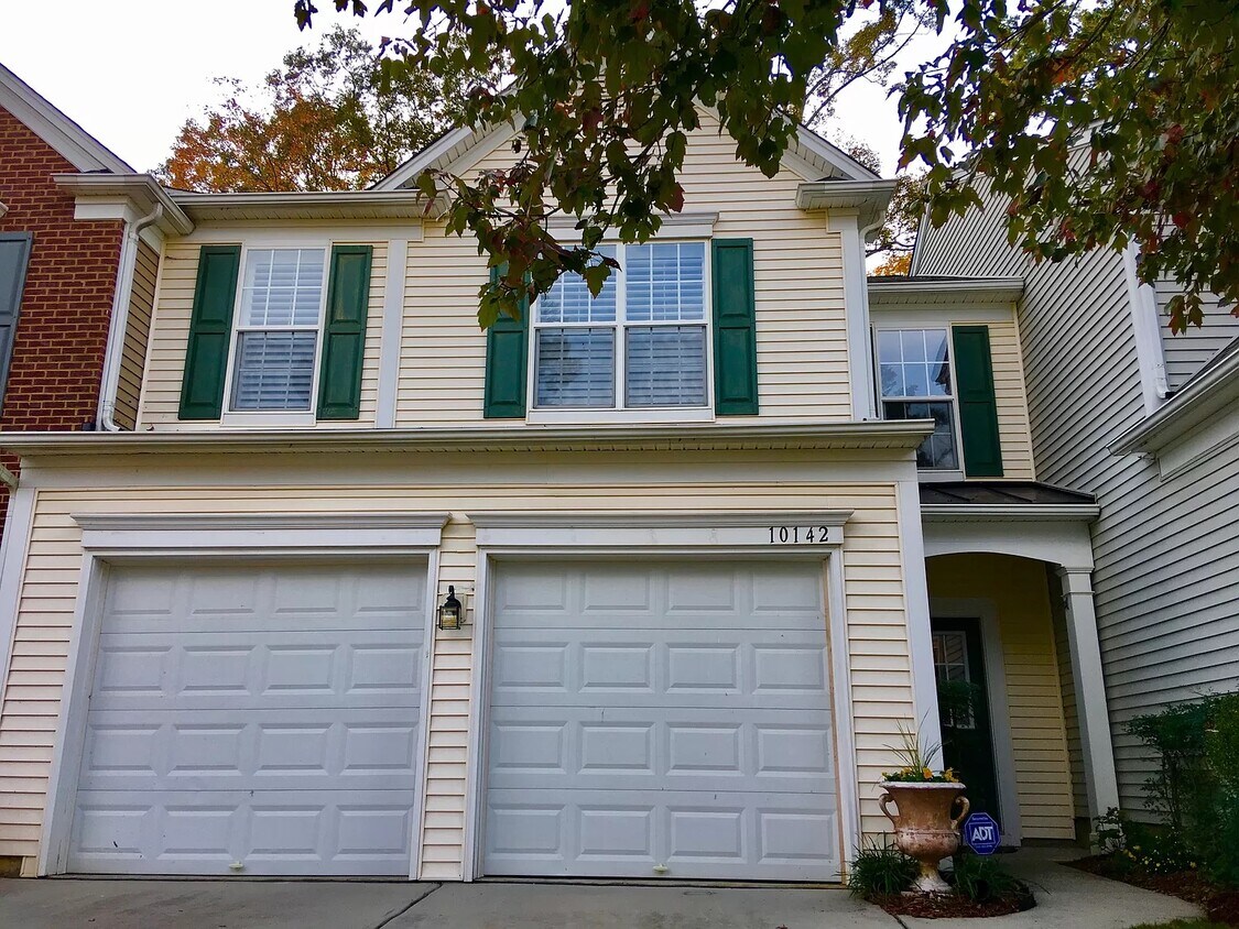 10142 Blakeney Preserve Dr, Charlotte, NC 28277 Townhome Rentals in