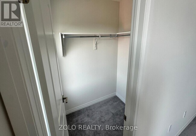 Photo du bâtiment - 313 Conklin Rd