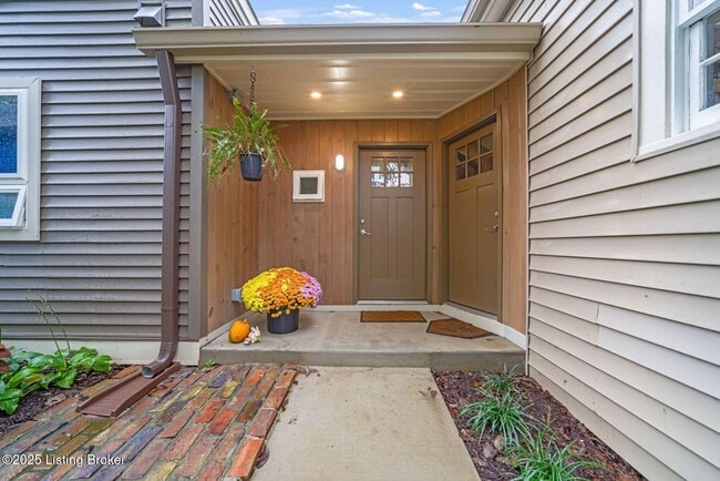 Foto del edificio - 11613 Main St