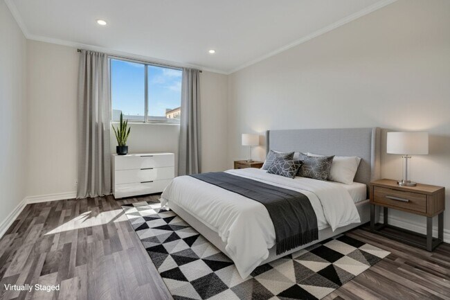 Foto del edificio - Palm Beverly Apartments