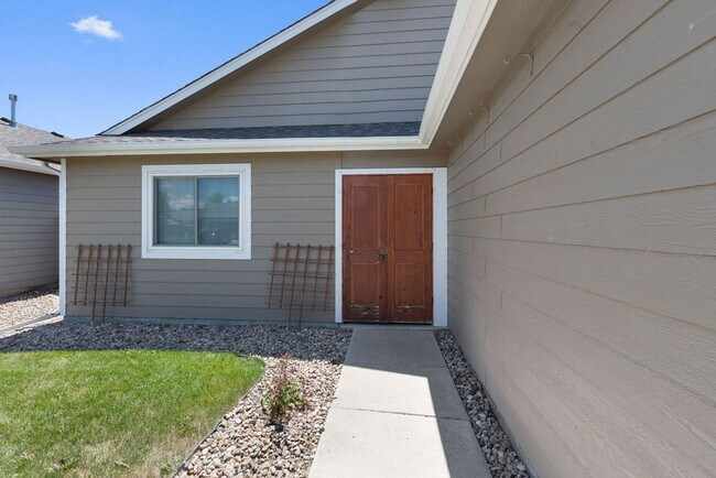 Foto del edificio - 3 Bedroom Ranch in North Fort Collins