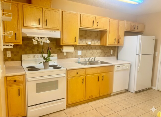 Foto del edificio - 3031 E Kingsfield Rd