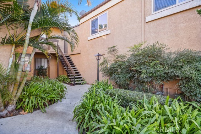 Foto principal - 16892 Westwood Ln