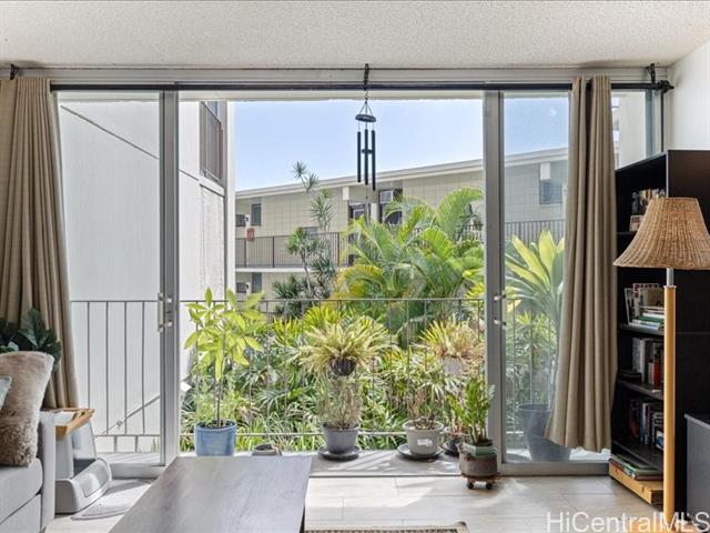 Foto del edificio - 1634 Makiki St