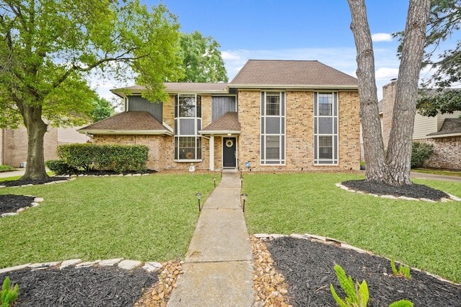 Photo - 15831 Ridge Park Dr House