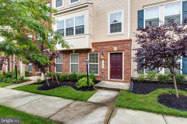Building Photo - 7048 Foxton Way