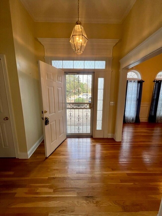 Foto del edificio - 3 br, 2.5 bath House - 354 Sayre Lane
