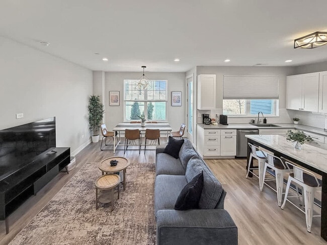 Foto del edificio - 28411 Torch Pkwy