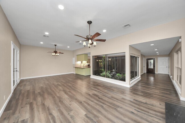 Foto del edificio - 10843 Pepper Ln