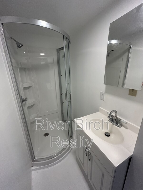 Foto del edificio - 417 E Cook St
