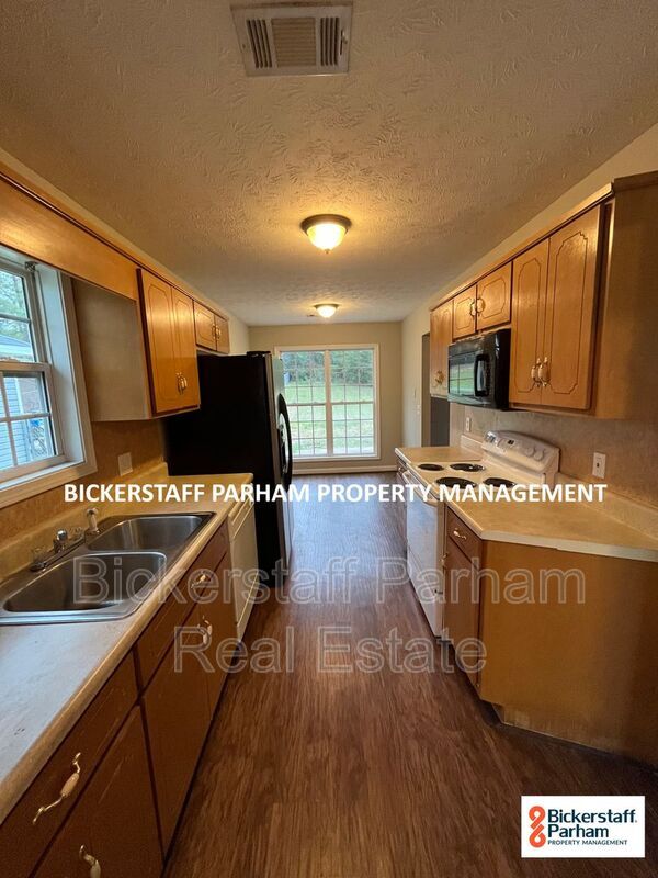 Foto del edificio - 546 Wilder Dr