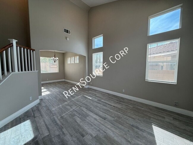 Building Photo - 3724 West Avenue
