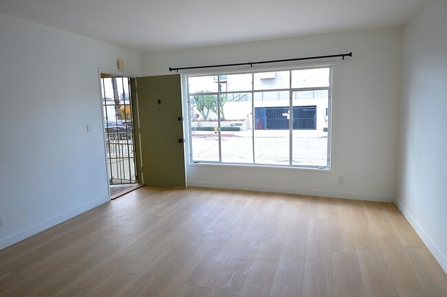 Photo - 22 3rd Pl Townhome