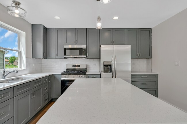 Foto del edificio - 873 Covey Lane