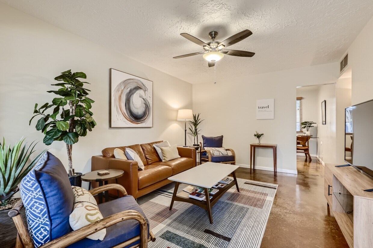 4711 E Oak St, Phoenix, AZ 85008 Townhome Rentals in Phoenix AZ