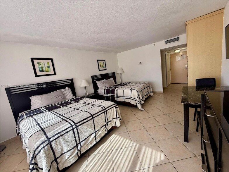 Photo - 19201 COLLINS AVE Unit 241