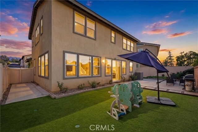 Foto del edificio - 1176 Woodbury Ln