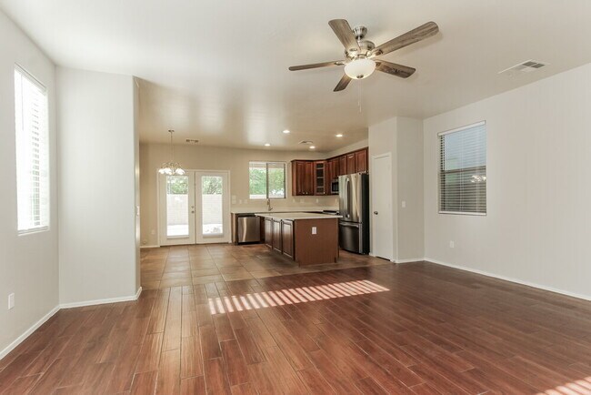 Building Photo - 9384 W Payson Rd