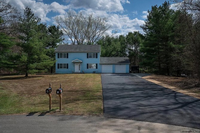 Primary Photo - 15 Woodridge Cir