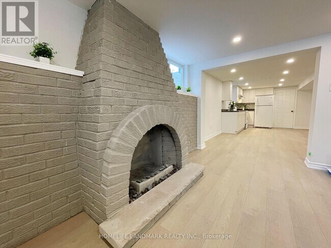 Building Photo - 81 Celestine Dr