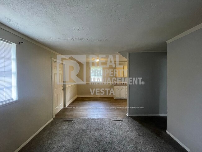 Foto del edificio - 4940 Faubus Ave