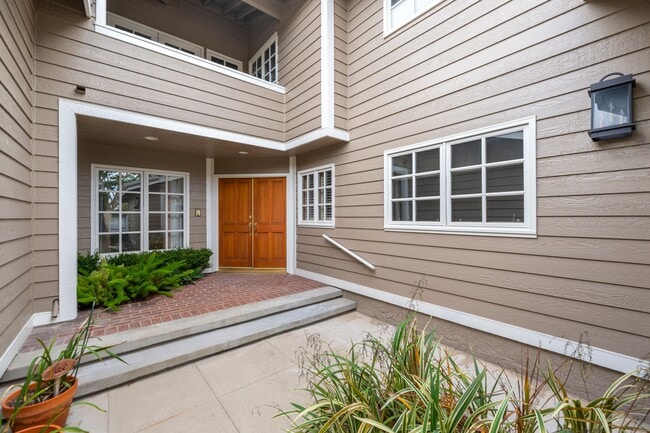 Foto del edificio - 26 Sausalito Cir E