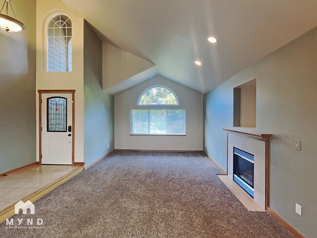 Foto del edificio - 20308 63rd Ave NE