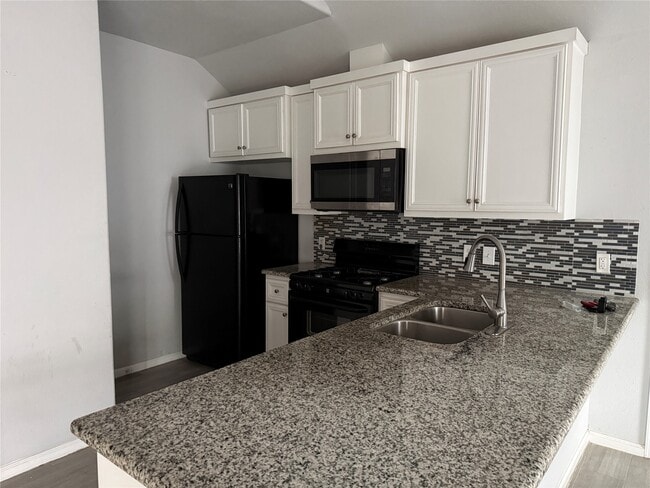 Foto del edificio - 4509 Larkspur St