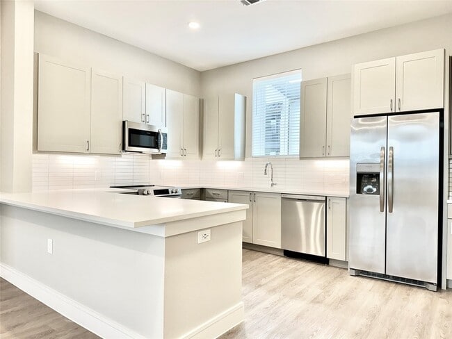 Photo - 5026 Zion Rd Townhome