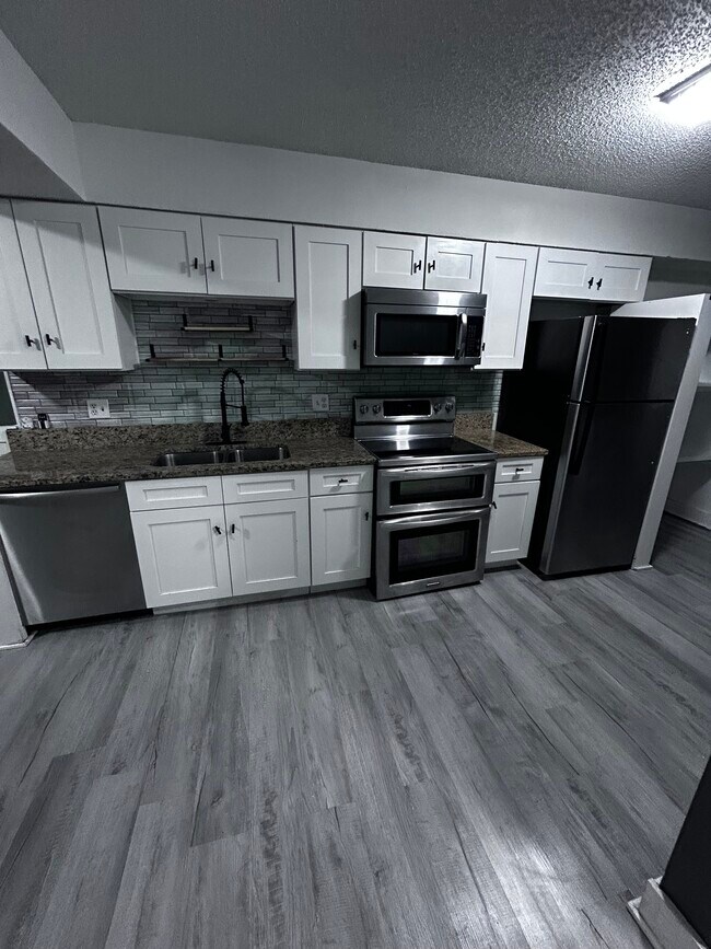 Foto del edificio - 11570 Dunes Way Dr N